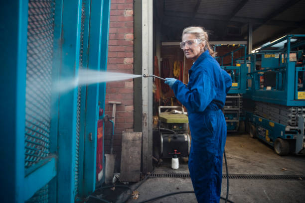 Best Roof Pressure Washing  in Stuarts Draft, VA