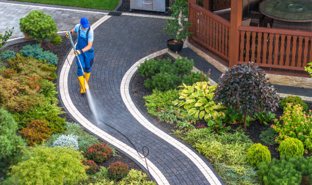 Why Choose Our Certified Pressure Washing Experts for Your Project Needs in Stuarts Draft, VA?